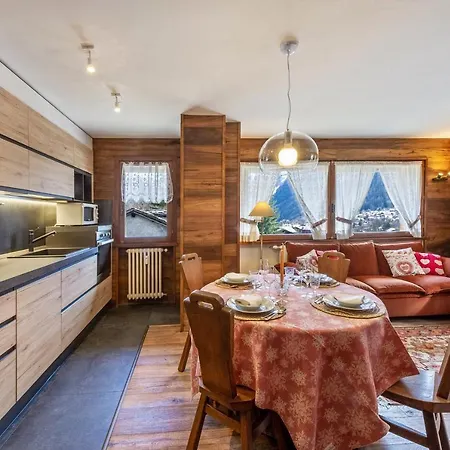 In Centro A Mont Blanc Apartman