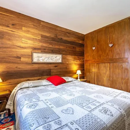 In Centro A Mont Blanc * Курмайор