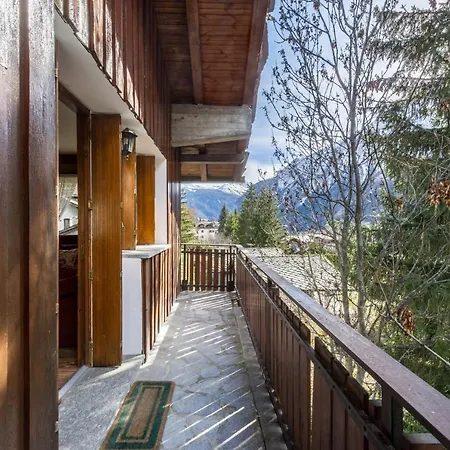 Apartament In Centro A Mont Blanc Courmayeur