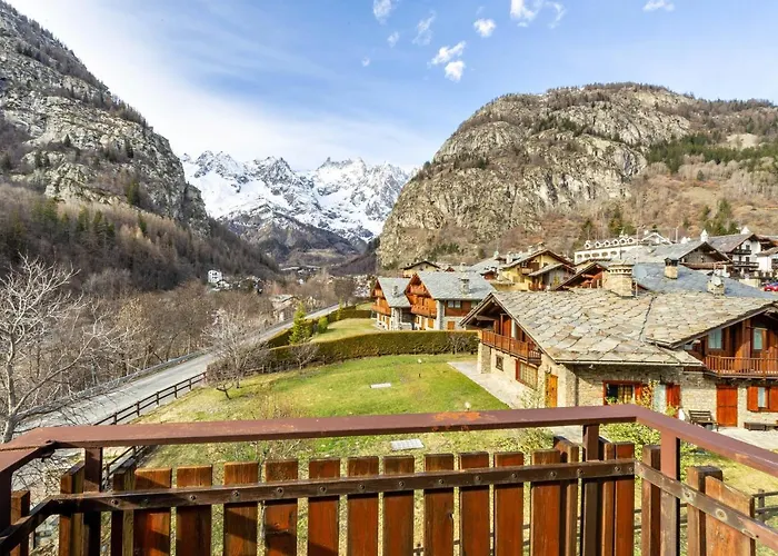 In Centro A Mont Blanc Apartment *